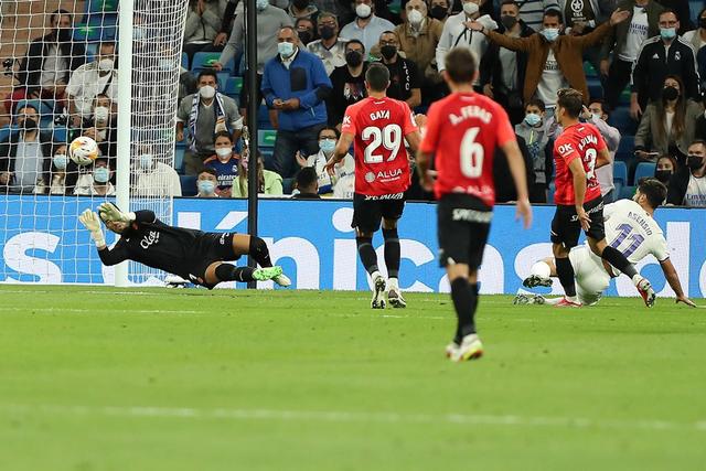 俱乐部杯-特莱斯24分北控胜江苏 陈国豪10分